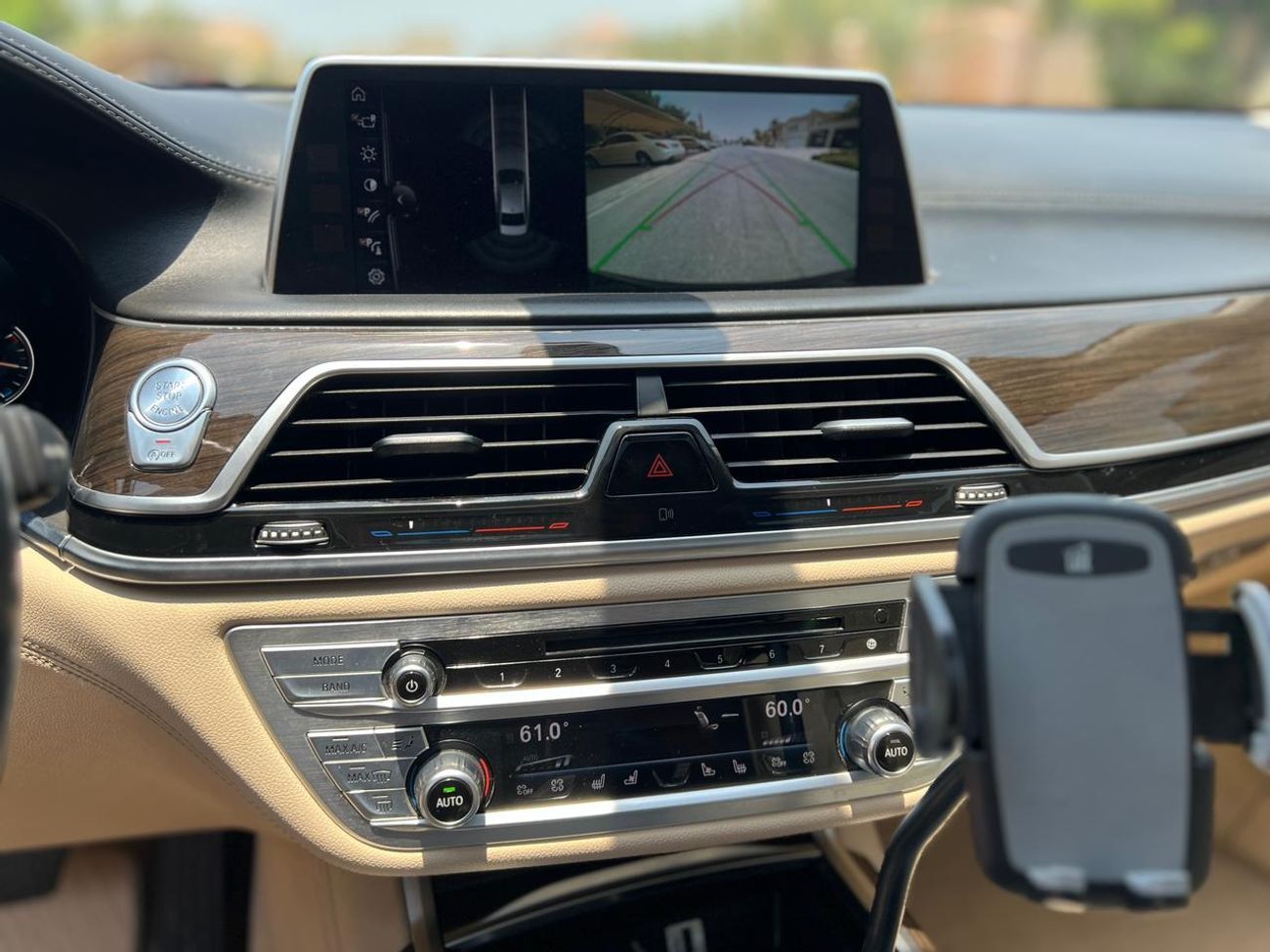 BMW 750i 7 SERIES | X-DRIVE | FULL OPTION | BLUE EXTERIOR COLOR | REAR VIEW CAMERA | ELECTRIC SEAT | SUNROOF