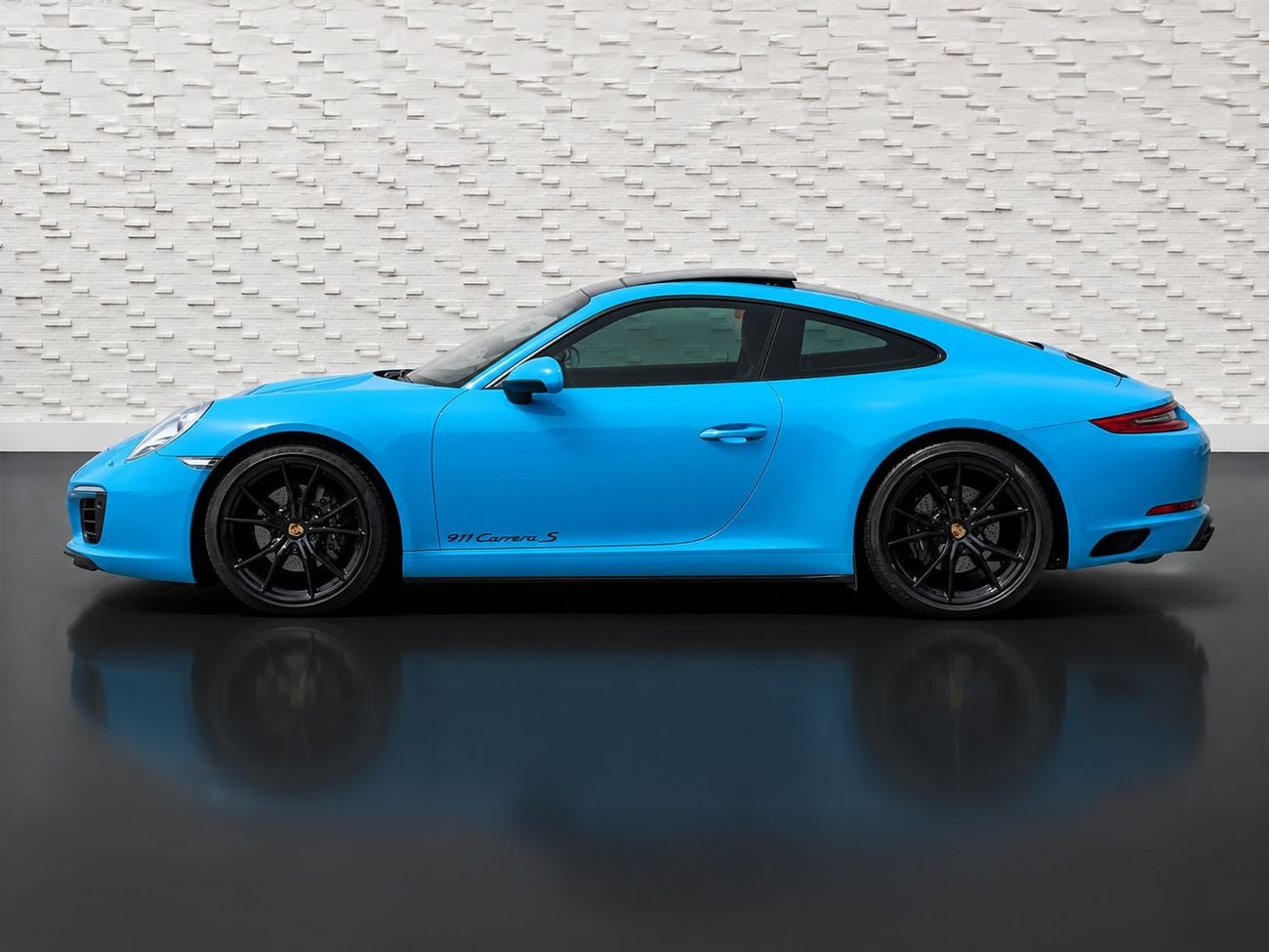 Porsche 911 CARRERA