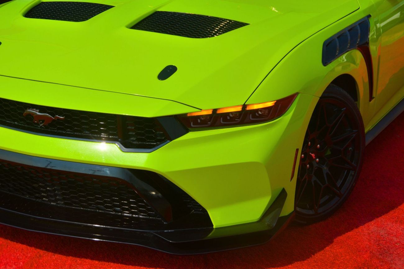 Ford Mustang EcoBoost 2.3L Coupe A/T