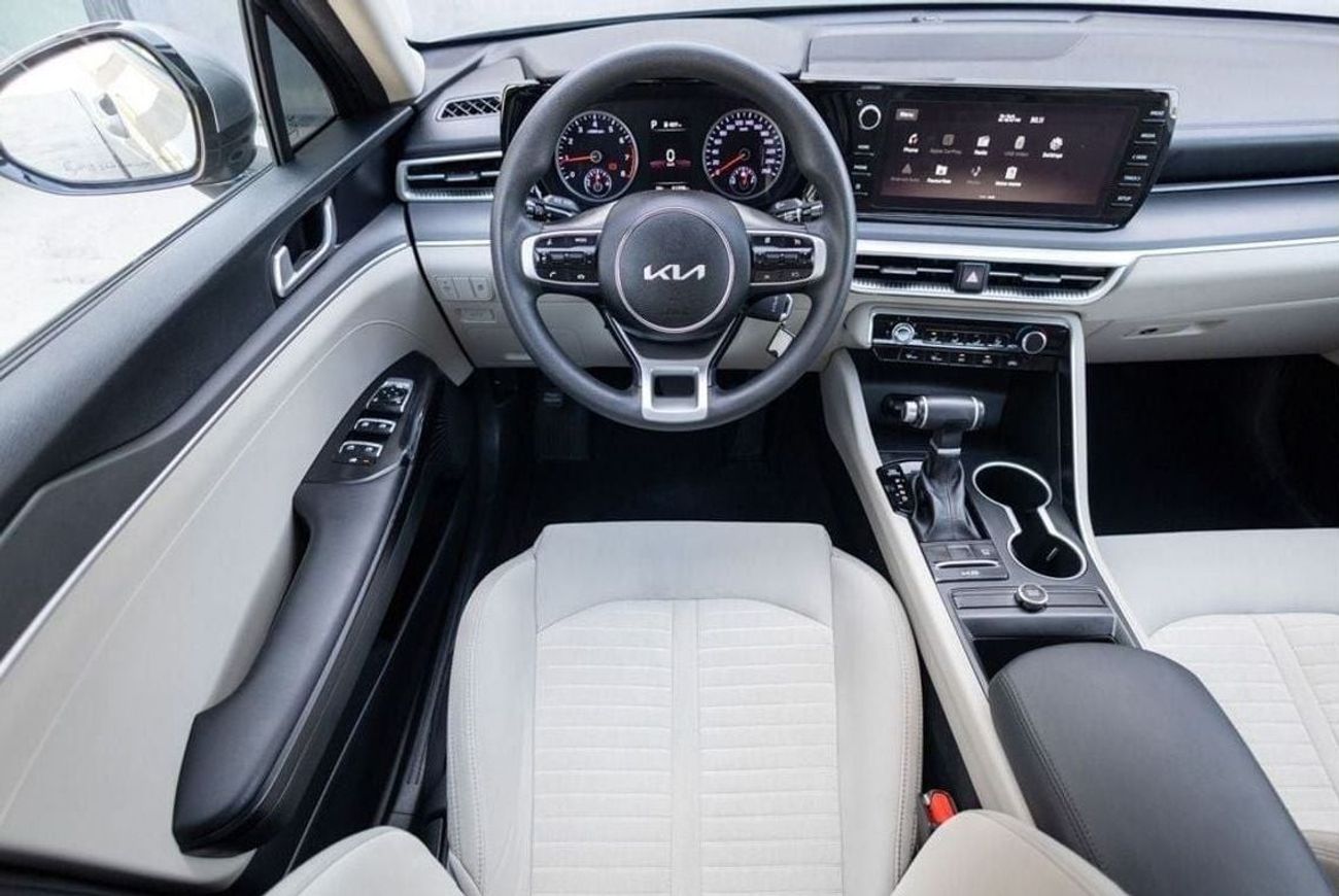 Kia K5 2.0L LX Kia K5 2023 GCC under Agency Warranty with Flexible Down-Payment.