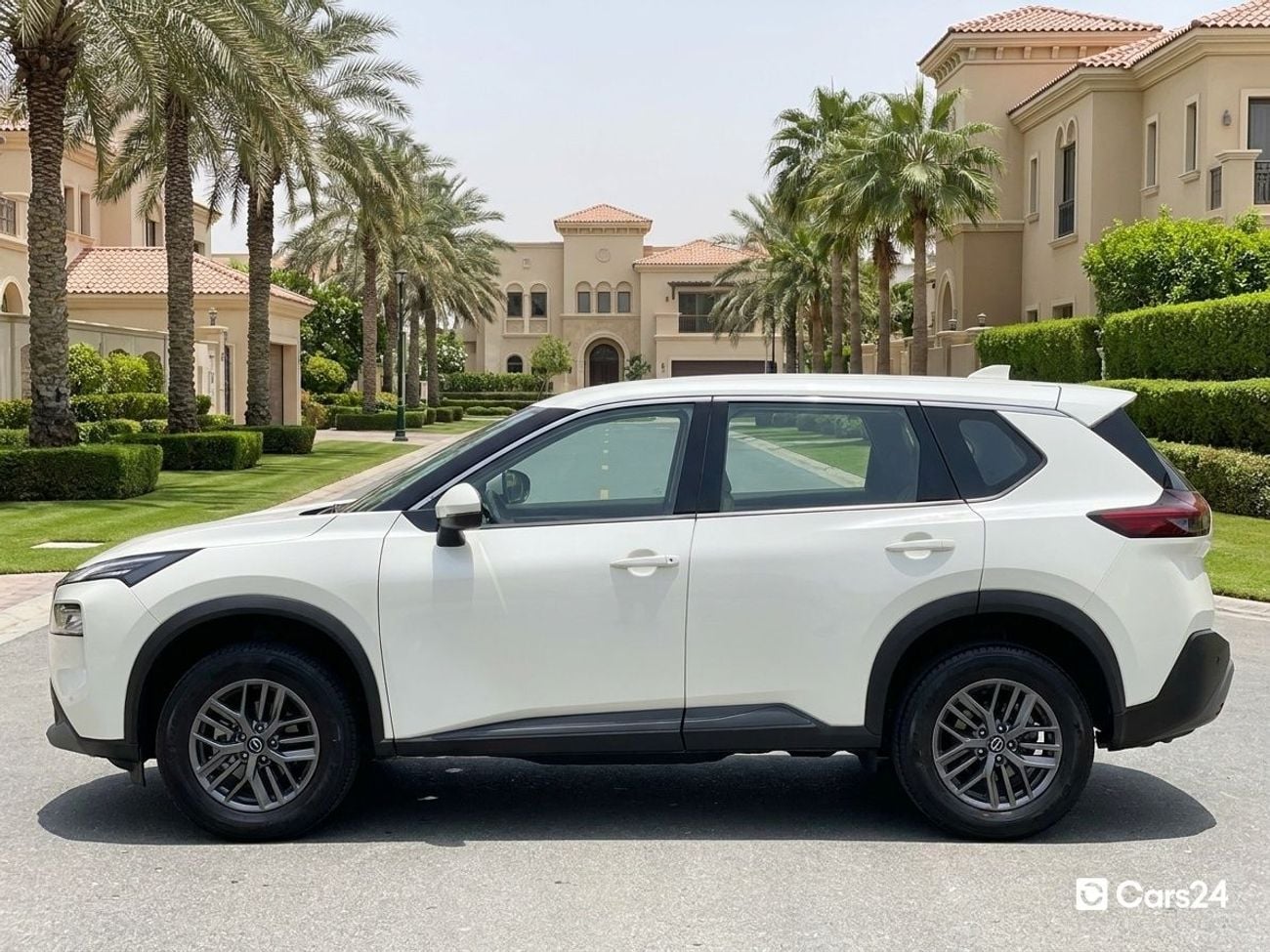 نيسان إكس تريل 2.5L 2023 | 0 DP | 1114/Month | 30 Day Return | Service History