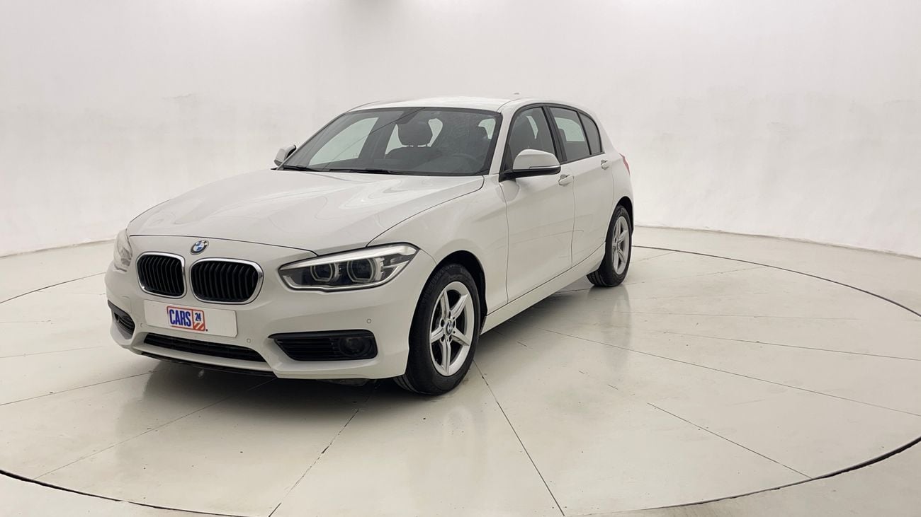 بي أم دبليو 120i EXECUTIVE 2 | بدون دفعة مقدمة | اختبار القيادة في المنزل