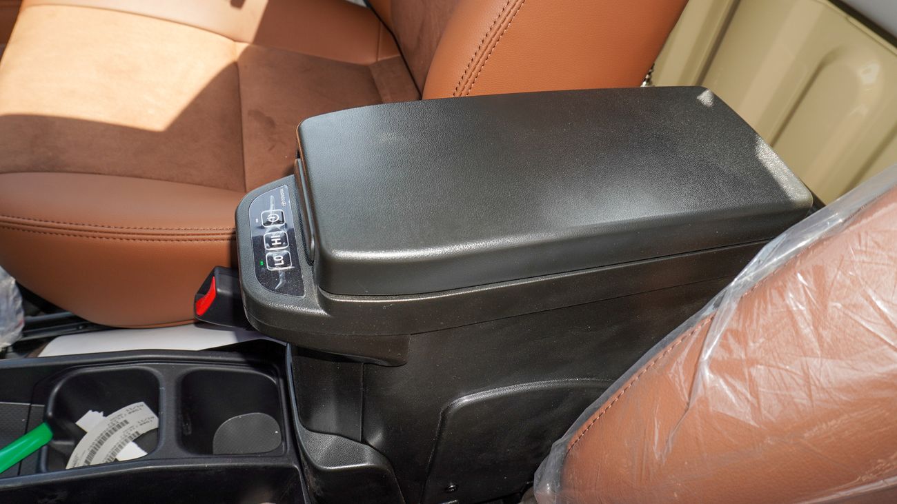 Toyota Land Cruiser Pick Up 4.0L V6 Single Cabin Auto transmission