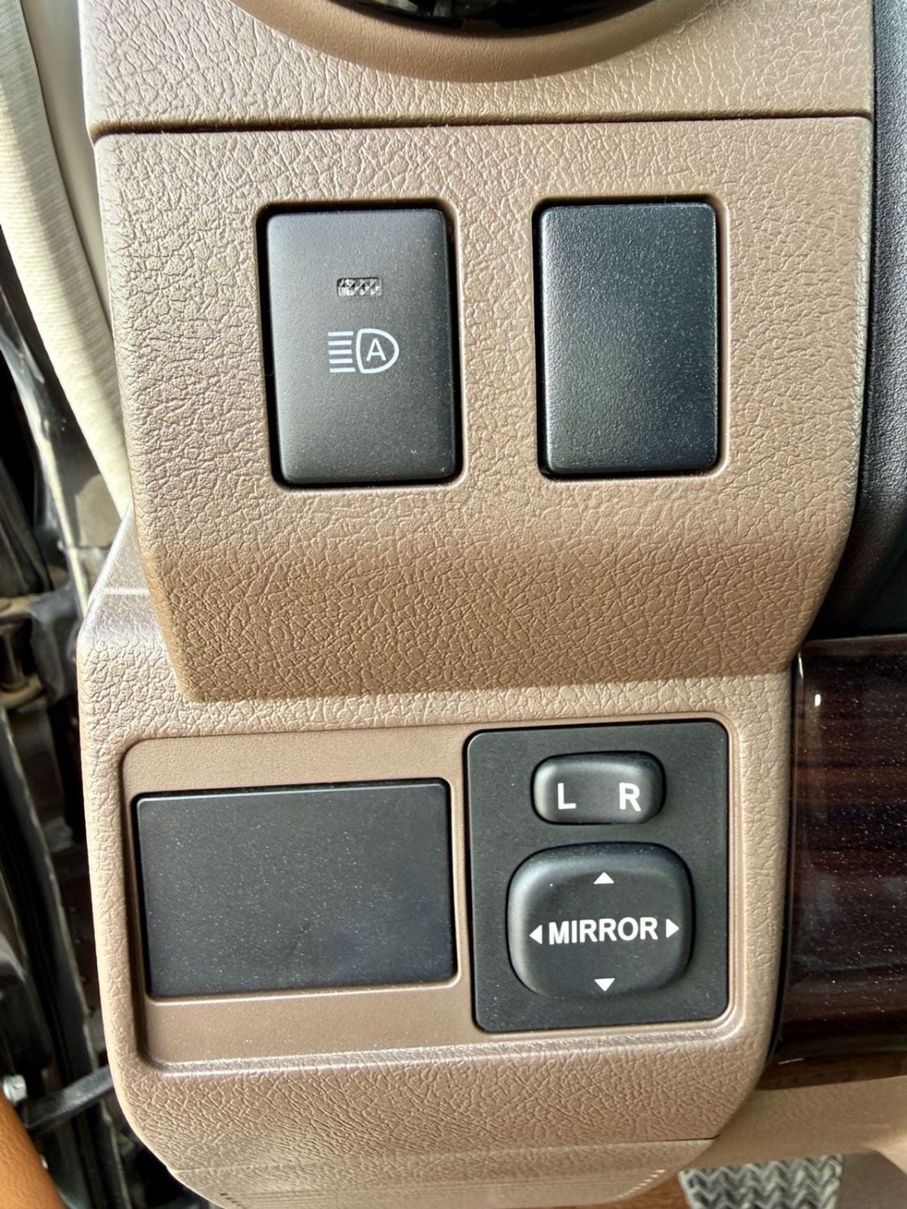 Toyota Land Cruiser 70 TOYOTA LAND CRUiSER - ( 70 SERIES )-(GRJ79)-PiCK UP DOUBLE CAB - 4.0 - 4WD - 2025