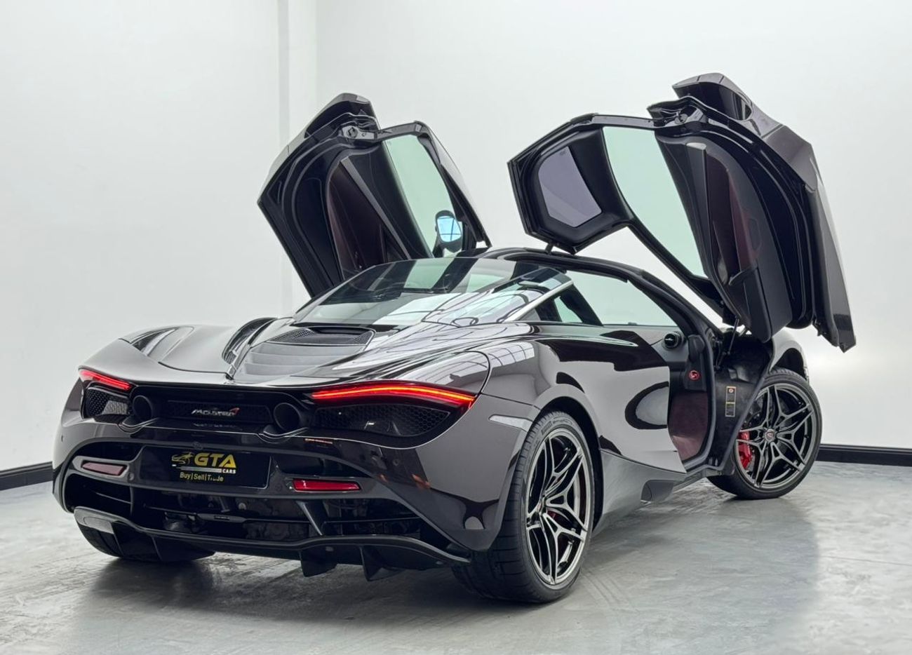 مكلارين 720S 2018 McLaren 720s Performance, McLaren Service History, 1 Year Warranty, Full PPF, GCC