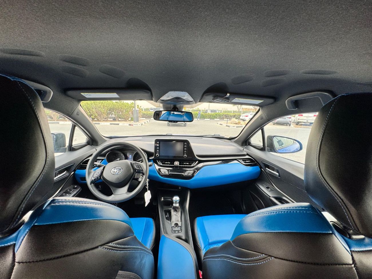 Toyota C-HR STD (NON GCC)