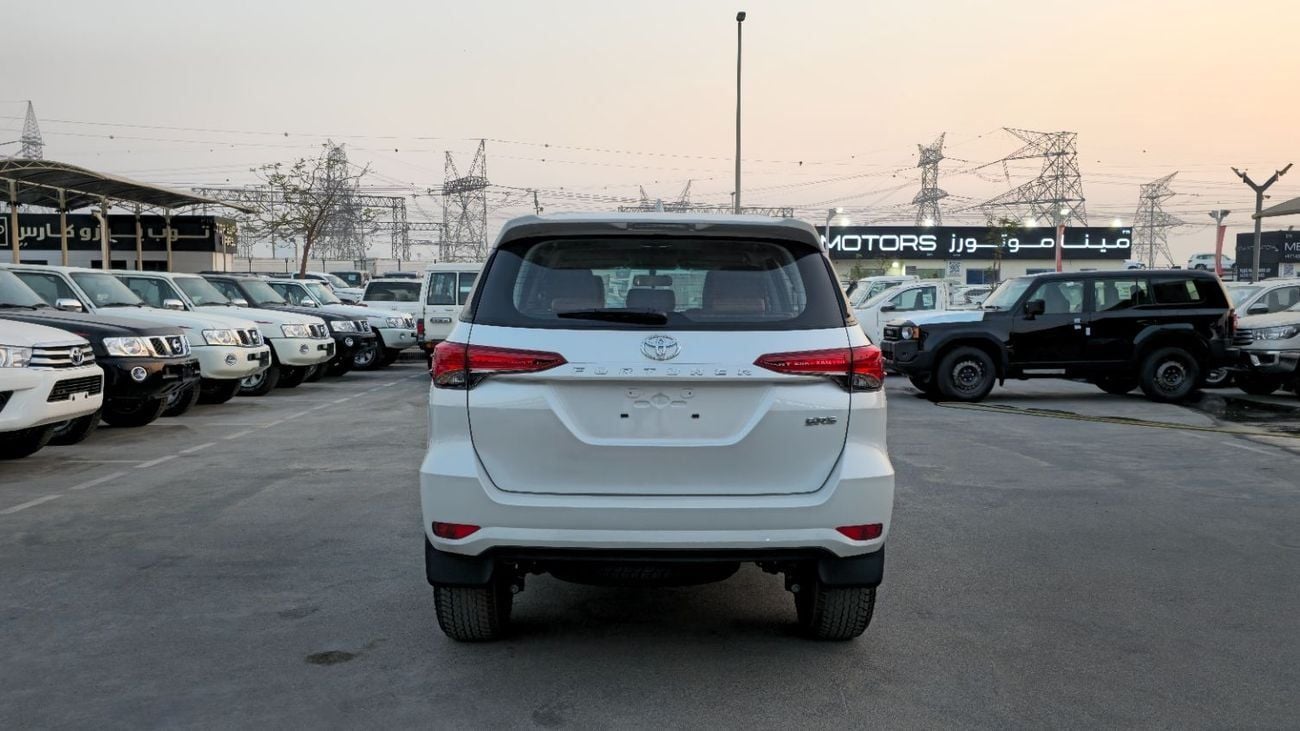 Toyota Fortuner 2.7L EXR TOYOTA FORTUNER 2.7L AT  E-WHITE-2025