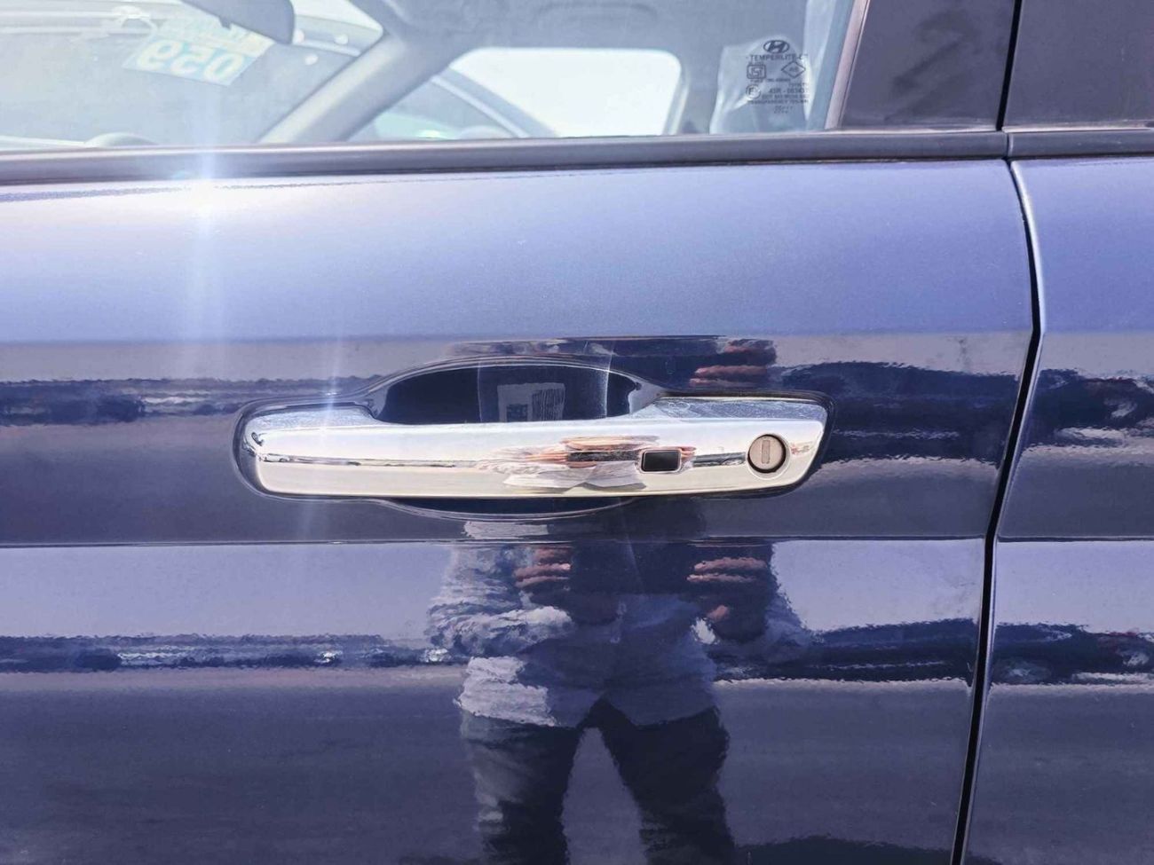 Hyundai Venue Premier Plus Turbo/ 1.0L V4/ SUNROOF/ FULL OPTION (CODE # VEN10AF)