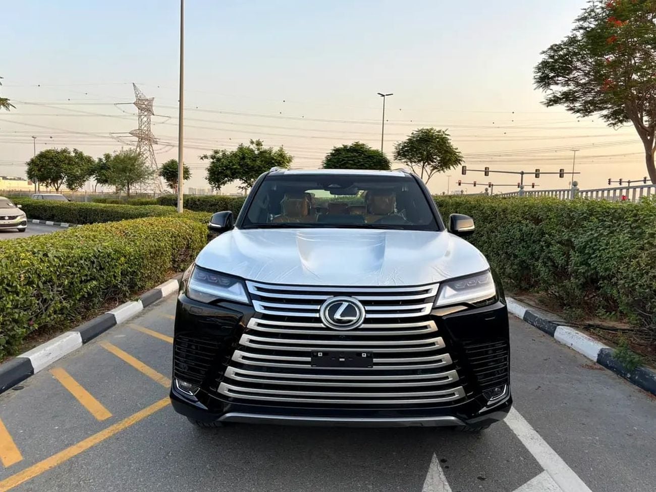 Lexus LX700h SIGNATURE | GCC Specs | Brand Luxury Hybrid WITHOUT PARK