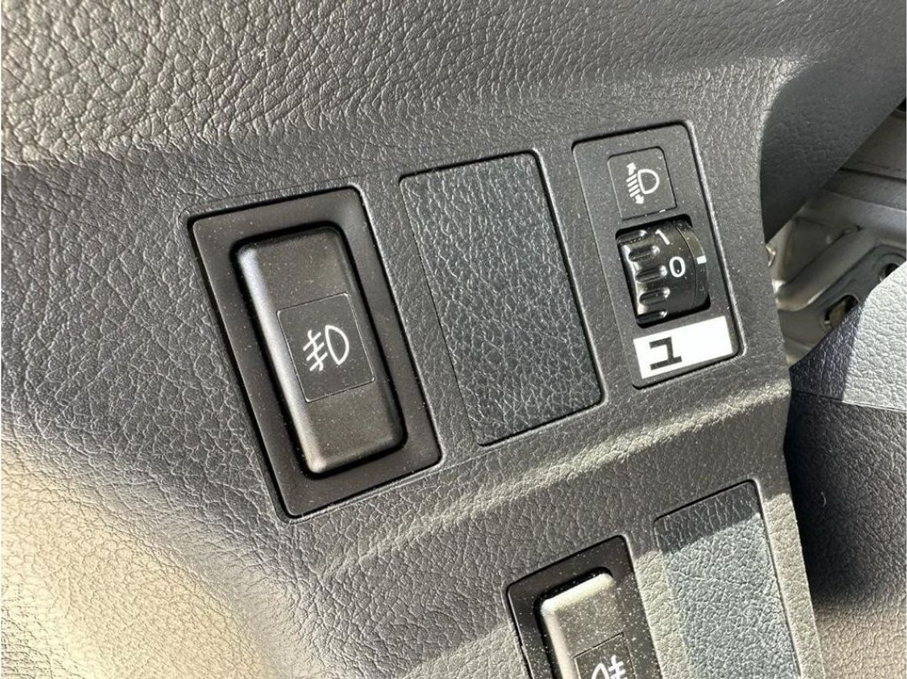 Hino 500 HINO 1927 GH Chassis Cab,  Model: 24-GH8JM7A-PG3 EURO 3