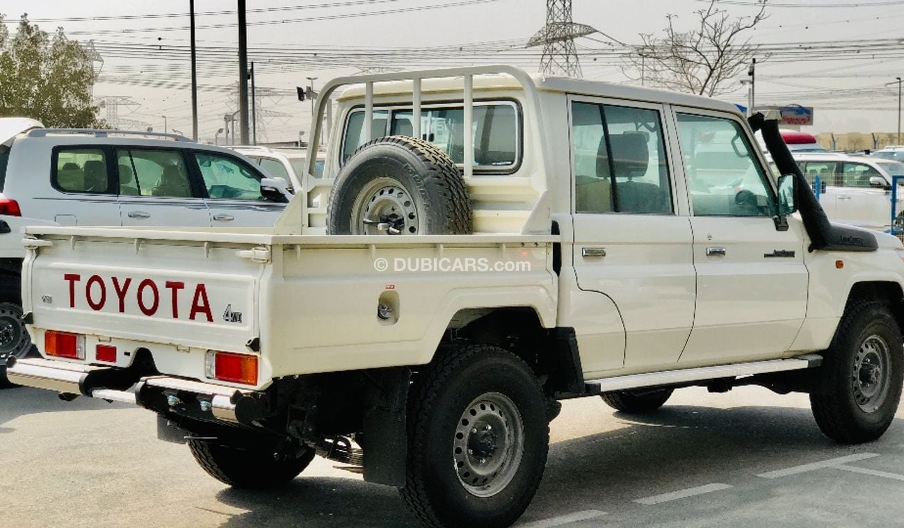 Toyota Land Cruiser Pick Up Double Cabin pickup 4.5L DIESEL V8 4WD 2022