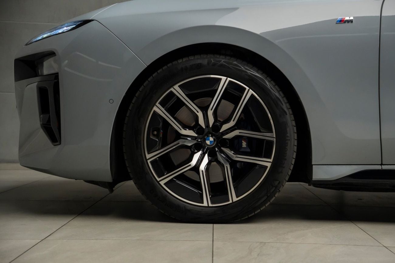 BMW 735i M SPORT 2024 | GCC Specs | Agency Warranty & Service