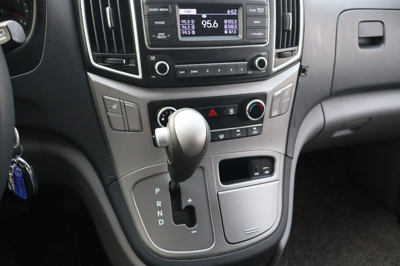 Hyundai H1 Starex Korean Specs