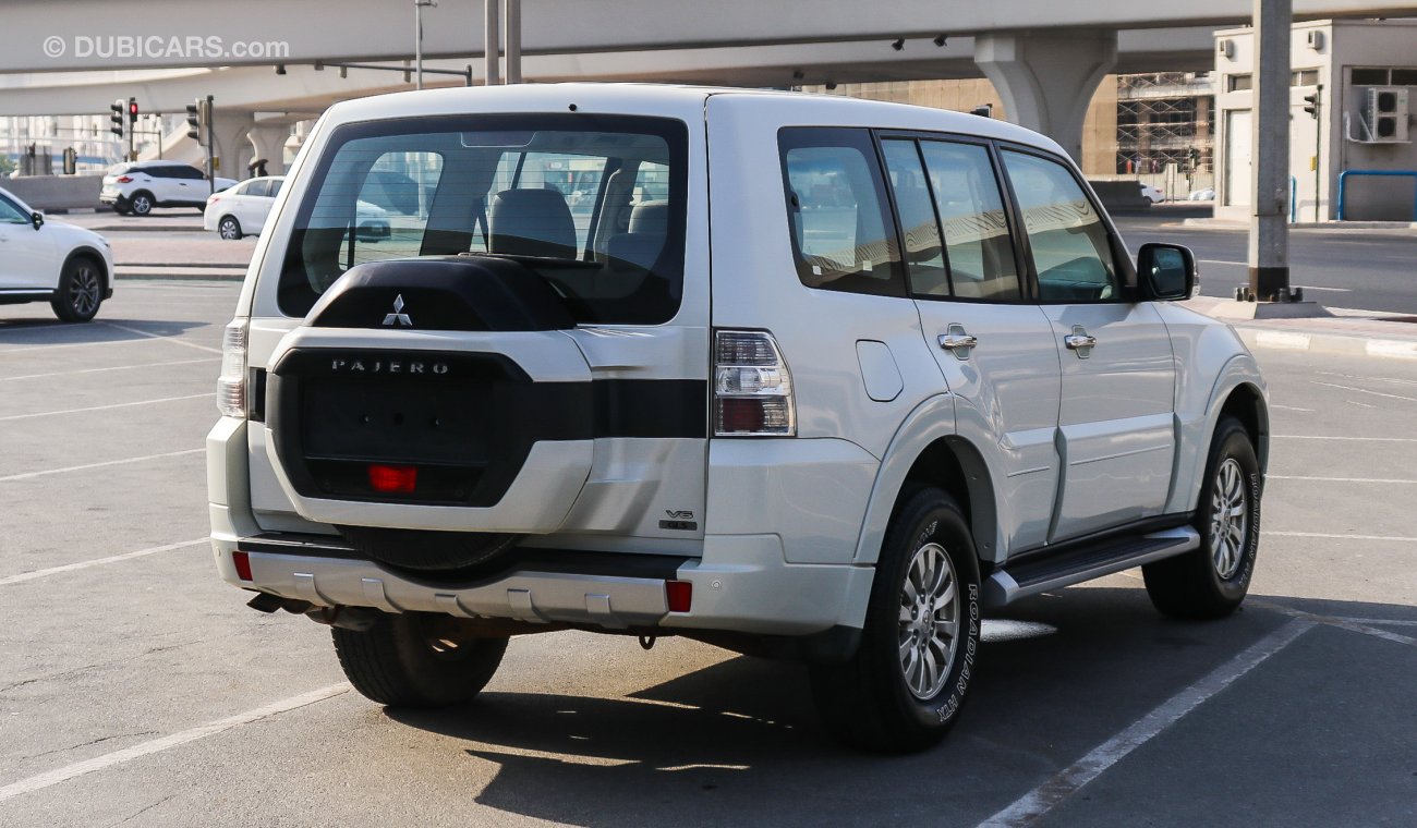 Mitsubishi Pajero V6 GLS