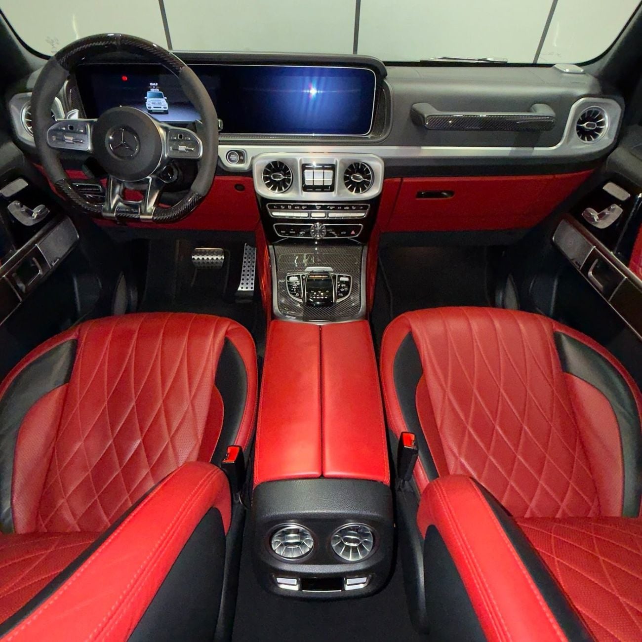Mercedes Benz G63 AMG STD | GCC Specs
