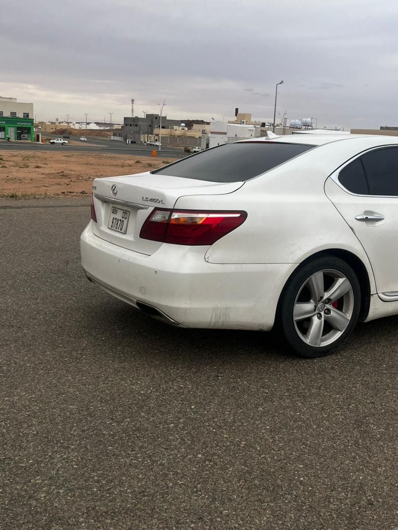 لكزس LS 460 LWB 4ST