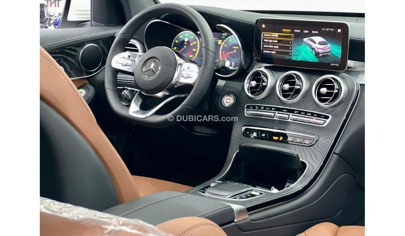 مرسيدس بنز GLC 200 بريميوم * Brand New *2021 Mercedes-Benz GLC200 Coupe AMG, Mercedes Warranty 2027, GCC