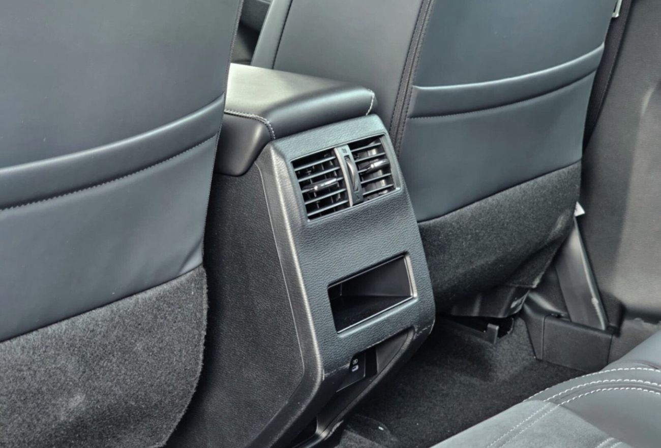 ميتسوبيشي آوتلاندر