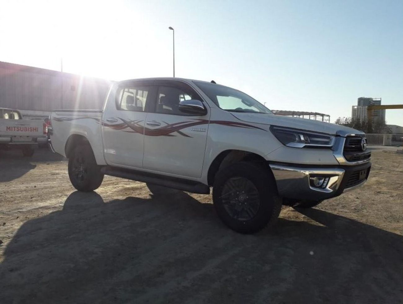 تويوتا هيلوكس Toyota Hilux 4x4 Double Cabin 2.4L Diesel AT full option 2022YM