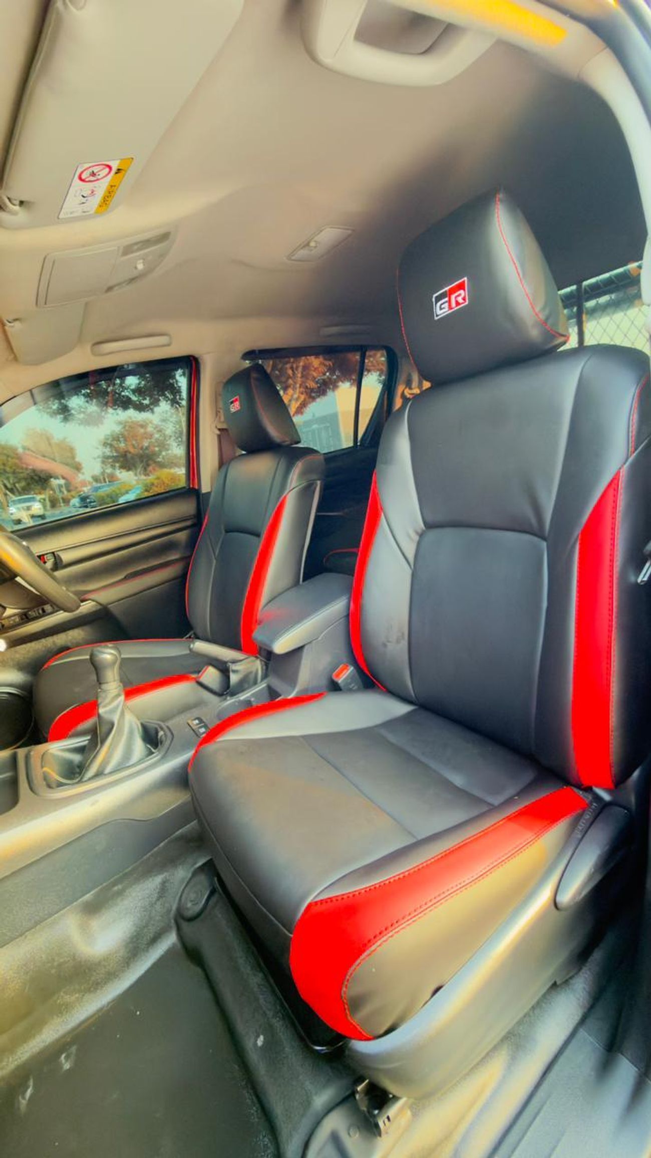 تويوتا هيلوكس -