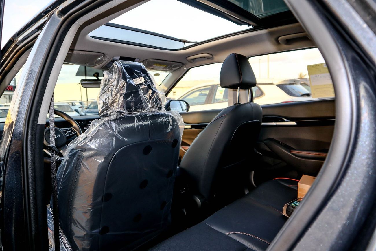 Kia Seltos Kia Seltos 1.5L A/T – Luxury Comfort Edition – 2025 Model