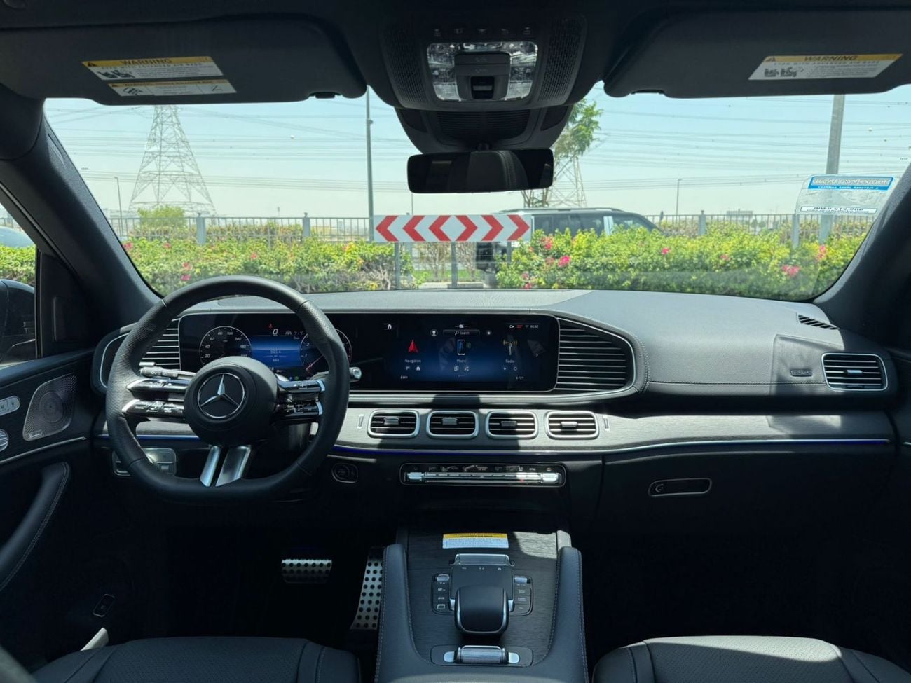 مرسيدس بنز GLS 450 2025 Mercedes Benz GLS-450 Mid Option Without HUD