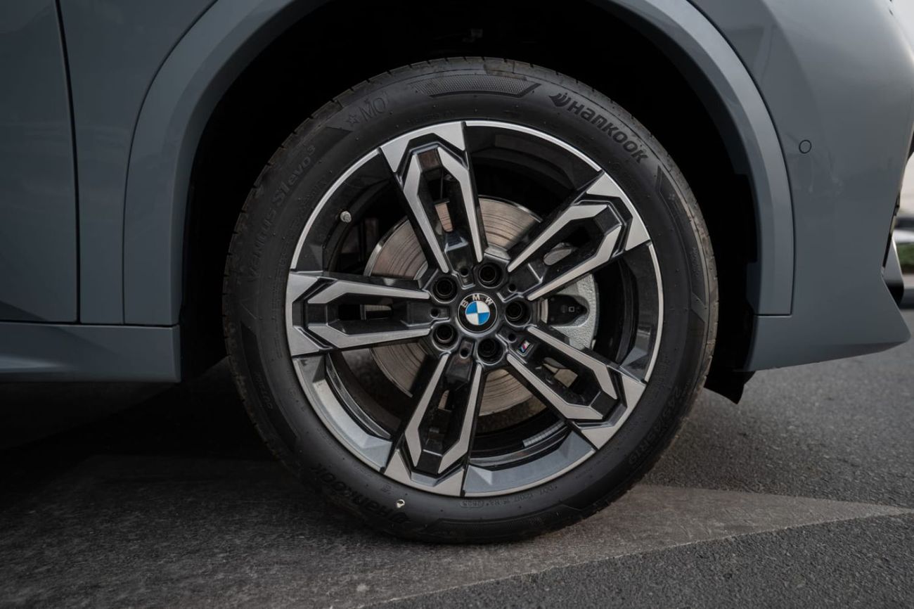 بي أم دبليو X2 