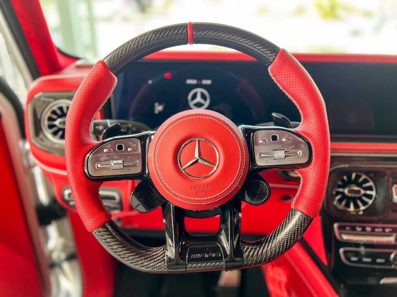 Mercedes-Benz G 63 AMG 4MATIC SUV - BRABUS KIT