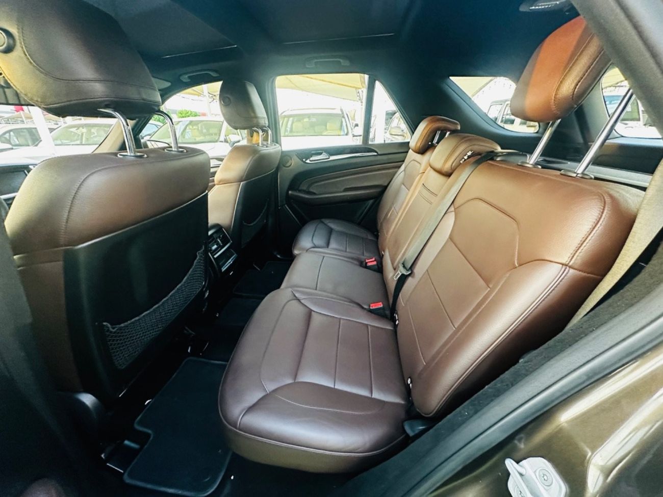 Mercedes-Benz ML 350 AMG MERCEDES BENZ ML350 MODEL 2013 GCC CAR PERFECT CONDITION INSIDE AND OUTSIDE FULL OPTION PANORAMI