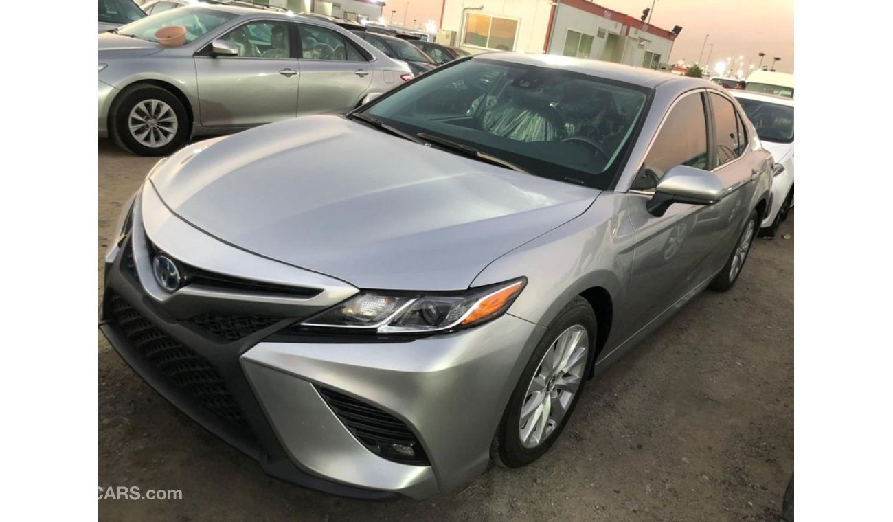 Toyota Camry 2018 For Urgent SALE RTA Dubai PASS