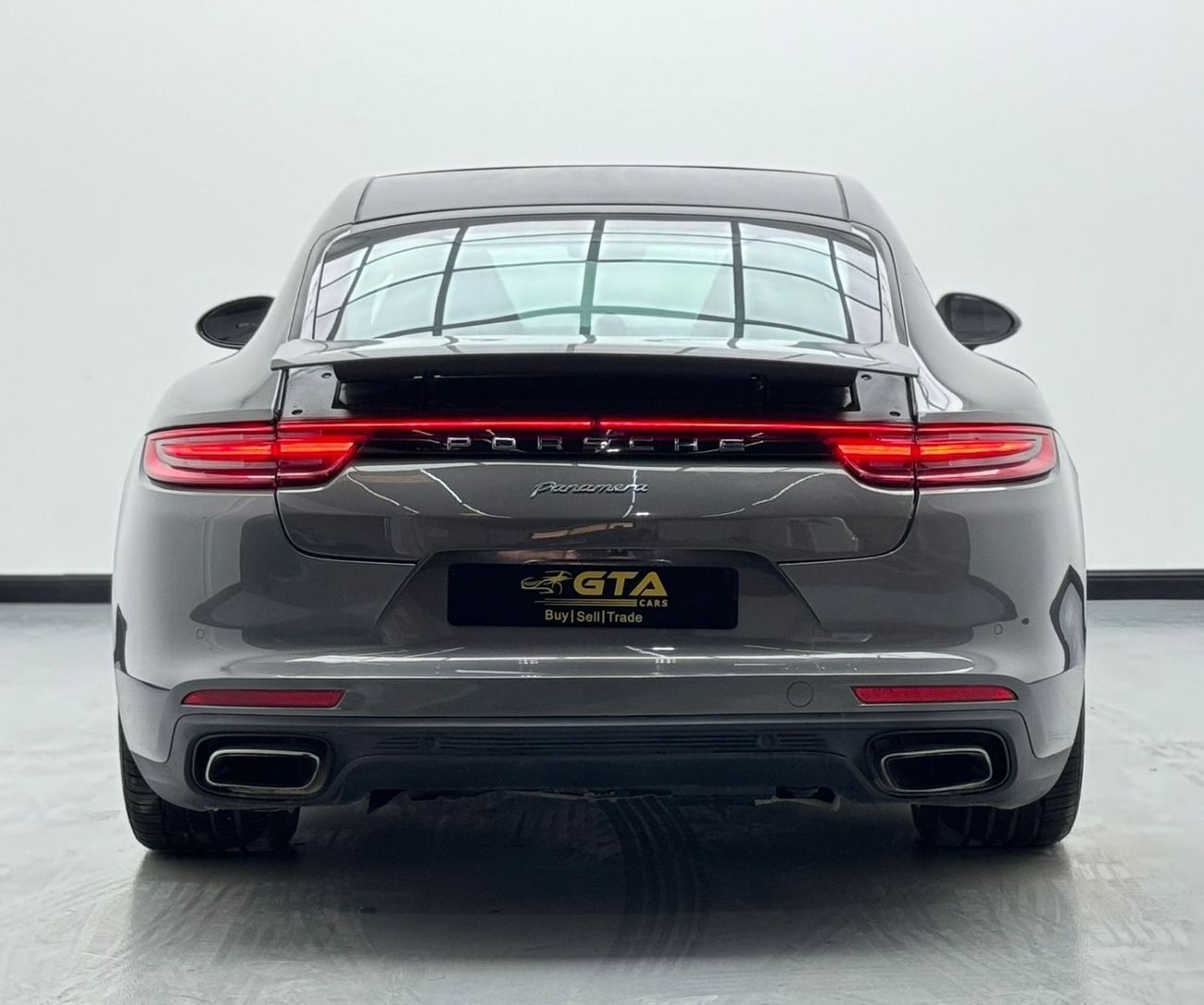 Porsche Panamera 4 3.0L 2018 Porsche Panamera 4, 1 Year Warranty, Service History