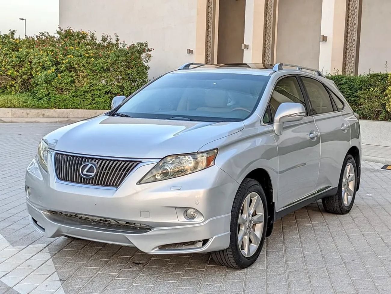 لكزس RX 350 RX 350 Standard | GCC Specs | Well Maintained Clean With Low KM Perfect Family SUV