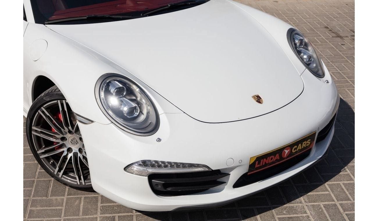 بورش 911 Carrera 4S 3.8L Coupe Porsche 911 Carrera 4S 2015 GCC with Flexible Down-Payment.