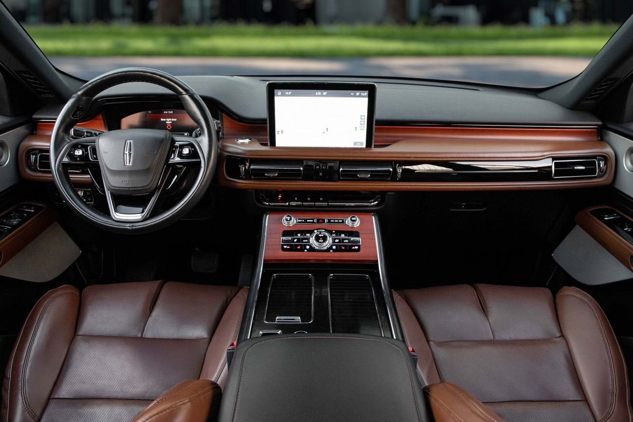 Lincoln Aviator Aviator Reserve 3.0L AWD | 2,253 P.M | 0% Downpayment | Excellent Condition!