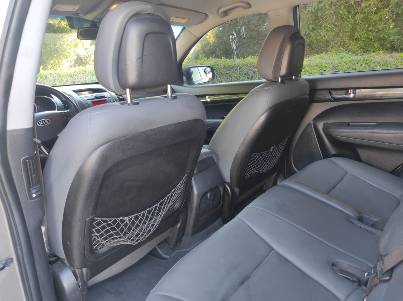 كيا سورينتو Base 3.3L AWD Kia Sorrento 2013 usa V6 7 seater full automatic