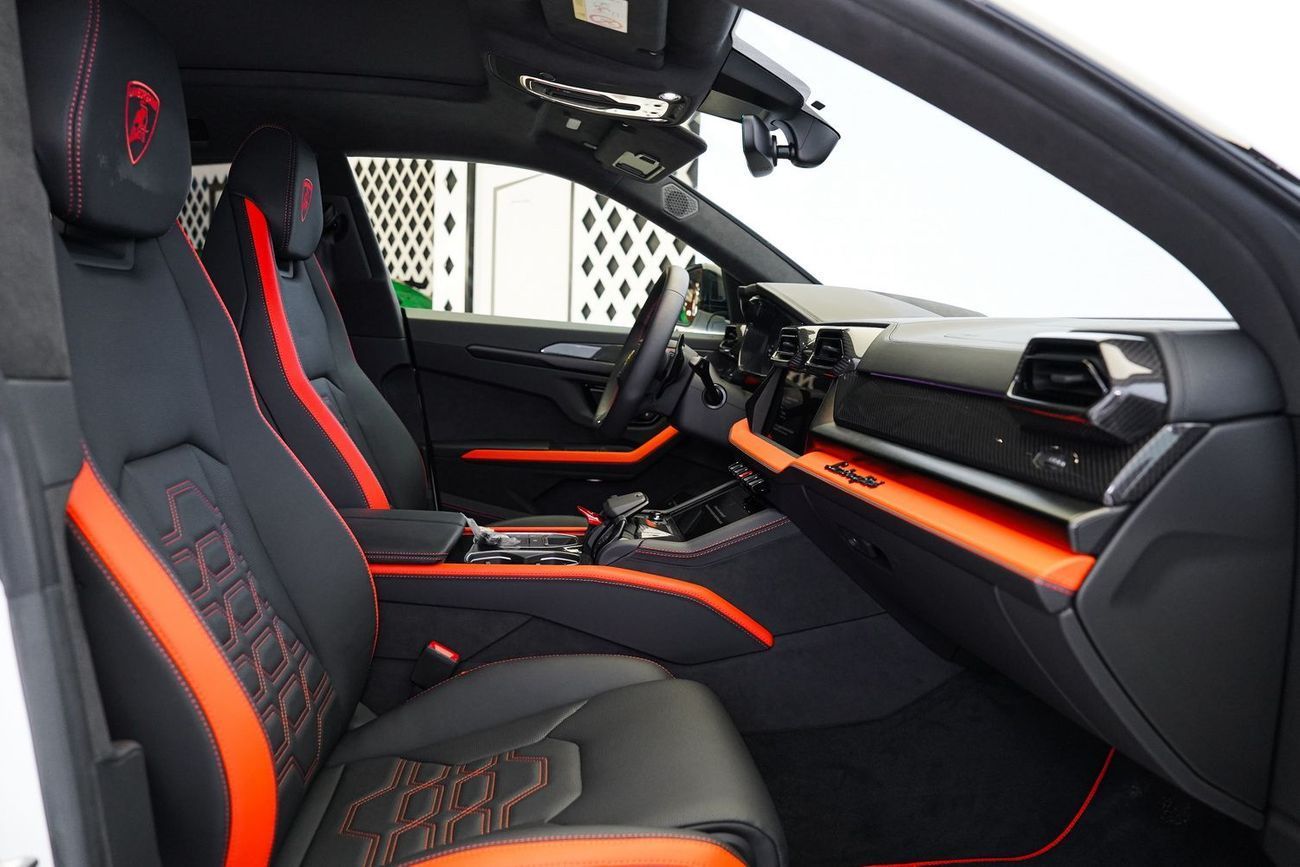 لامبورغيني اوروس STD 4.0T V8