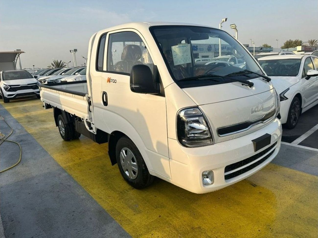 Kia K2700