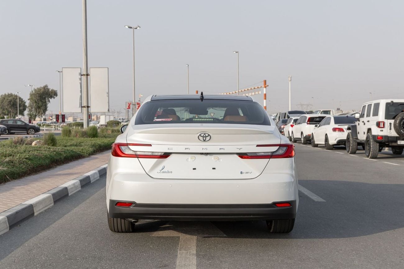 تويوتا كامري LUMIERE HEV Toyota Camry Lumiere | GCC Specs | Brand New | Fully Loaded | 2026 (Export)