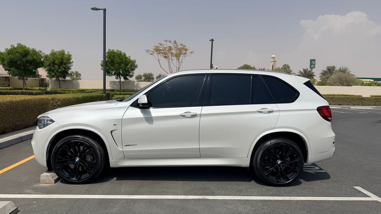 BMW X5 50i M SPORT
