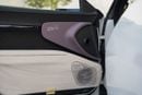 أفاتر 12 LUXURY 2025 AVATR 12 Ultra Extended Range Sedan White 0Km