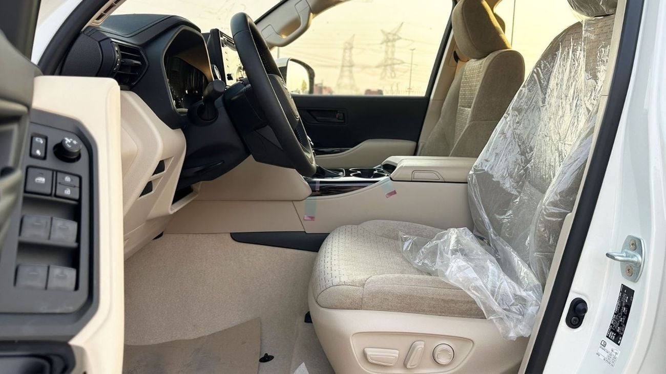 تويوتا لاند كروزر GXR2 3.3L Toyota LC300 3.3L GX-R Turbo Diesel AT