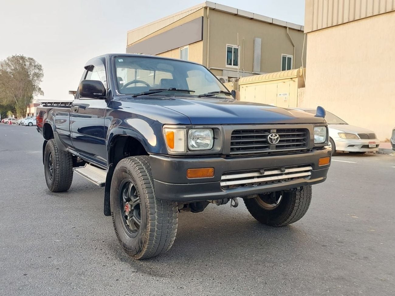 تويوتا هيلوكس 1996 TOYOTA HILUX PICK UP RHD DIESEL MANUAL (PM32575)