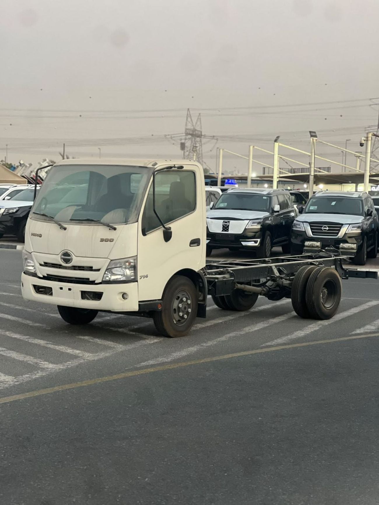 هينو 300 714
