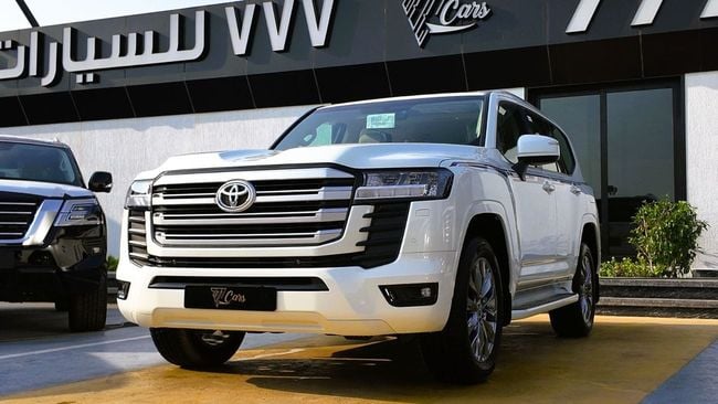 Used 2026 New Toyota Land Cruiser GXR for sale in UAE | Verified Second Hand New Toyota Land Cruiser GXR Price