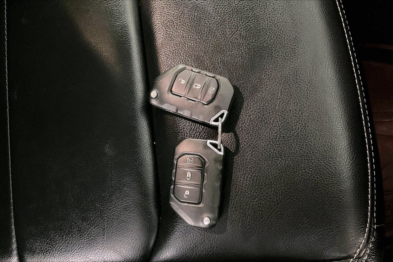 جيب رانجلر Sahara Plus Unlimited | شامل الضمان | 0 ﺪﻔﻋﺓ ﺃﻮﻟﻯ