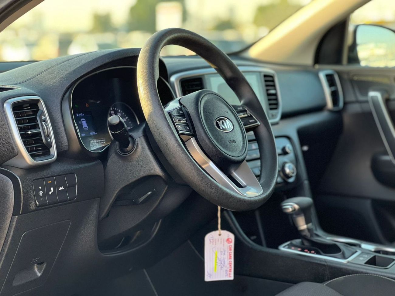 كيا سبورتيج 2020 Kia Spotage LX Mid-Option - 2.4L V4 - Rear Camera - Electric Seat