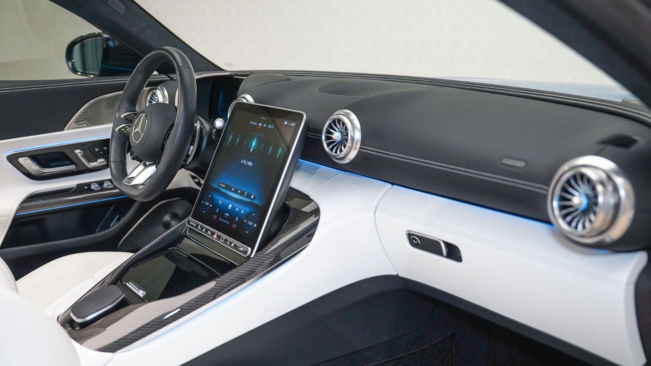 مرسيدس بنز SL 63 AMG | AED 8,631 | Up to 3 years Unlimited Warranty |