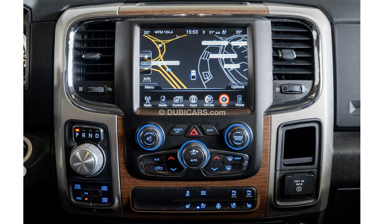 RAM 1500 Laramie Crew Cab 2017 Dodge Ram Laramie Double Cab / Full Dodge Service History & Extended Warranty