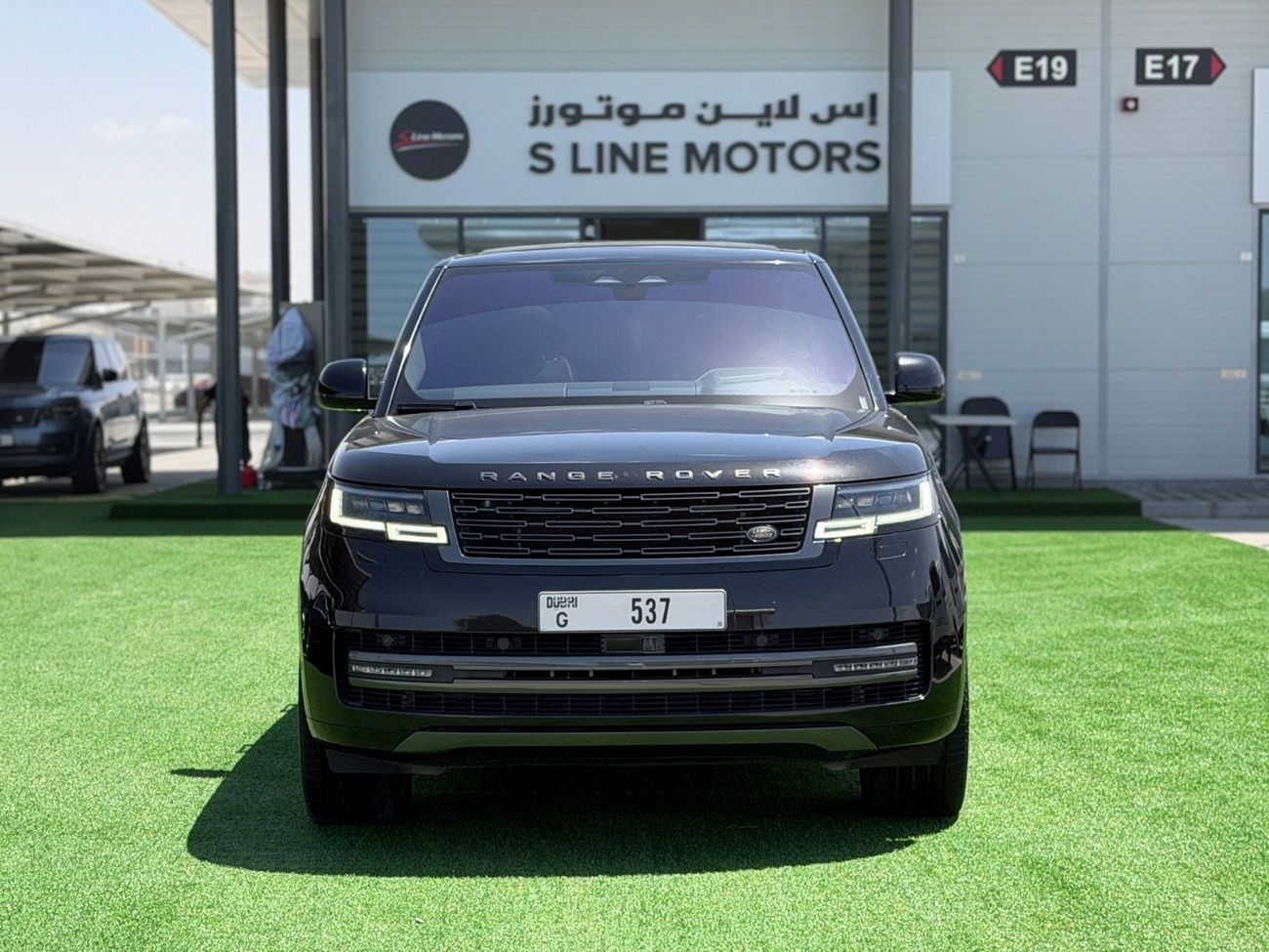 Land Rover Range Rover HSE P530 4.4L Range Rover HSE / 2022 / GCC / Under Warranty / Original Paint / 69,000KM
