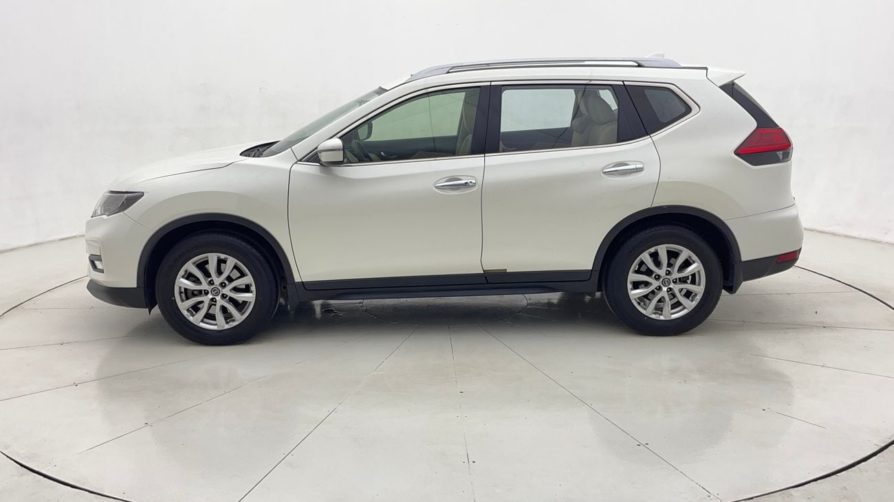 Nissan XTrail SV 2.5L 2018 SV | AED 1044/Month | 0 DP | 30 Day Return | Warranty | Service History